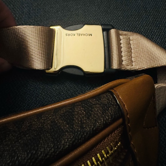 MK waist bag - Picture 3 of 7